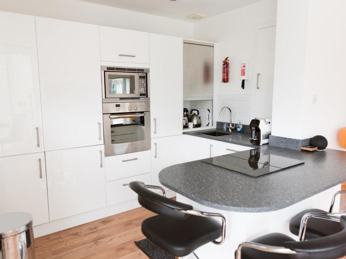 Pass The Keys Stylish 2Bed Rental Unit Glasgow Green 외부 사진
