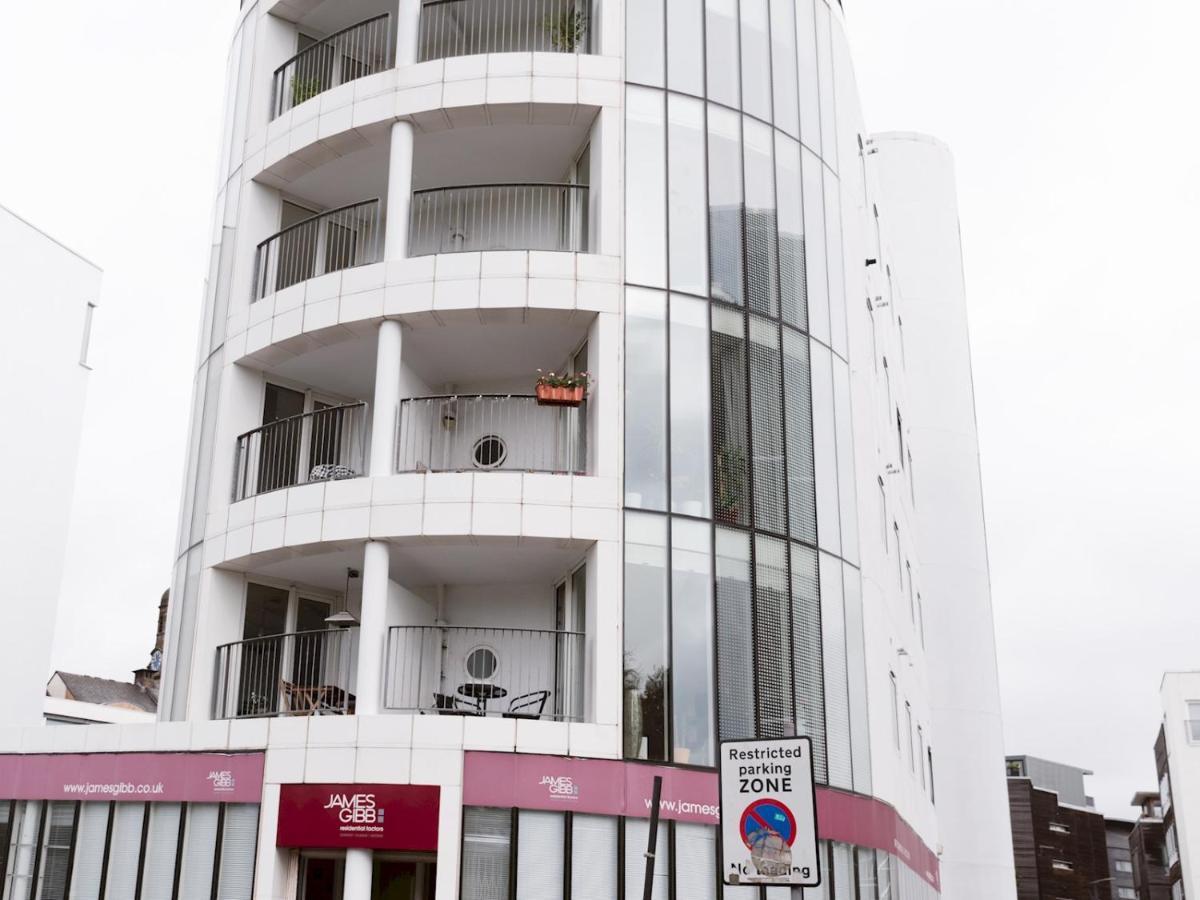 Pass The Keys Stylish 2Bed Rental Unit Glasgow Green 외부 사진