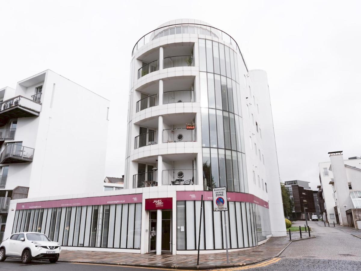 Pass The Keys Stylish 2Bed Rental Unit Glasgow Green 외부 사진