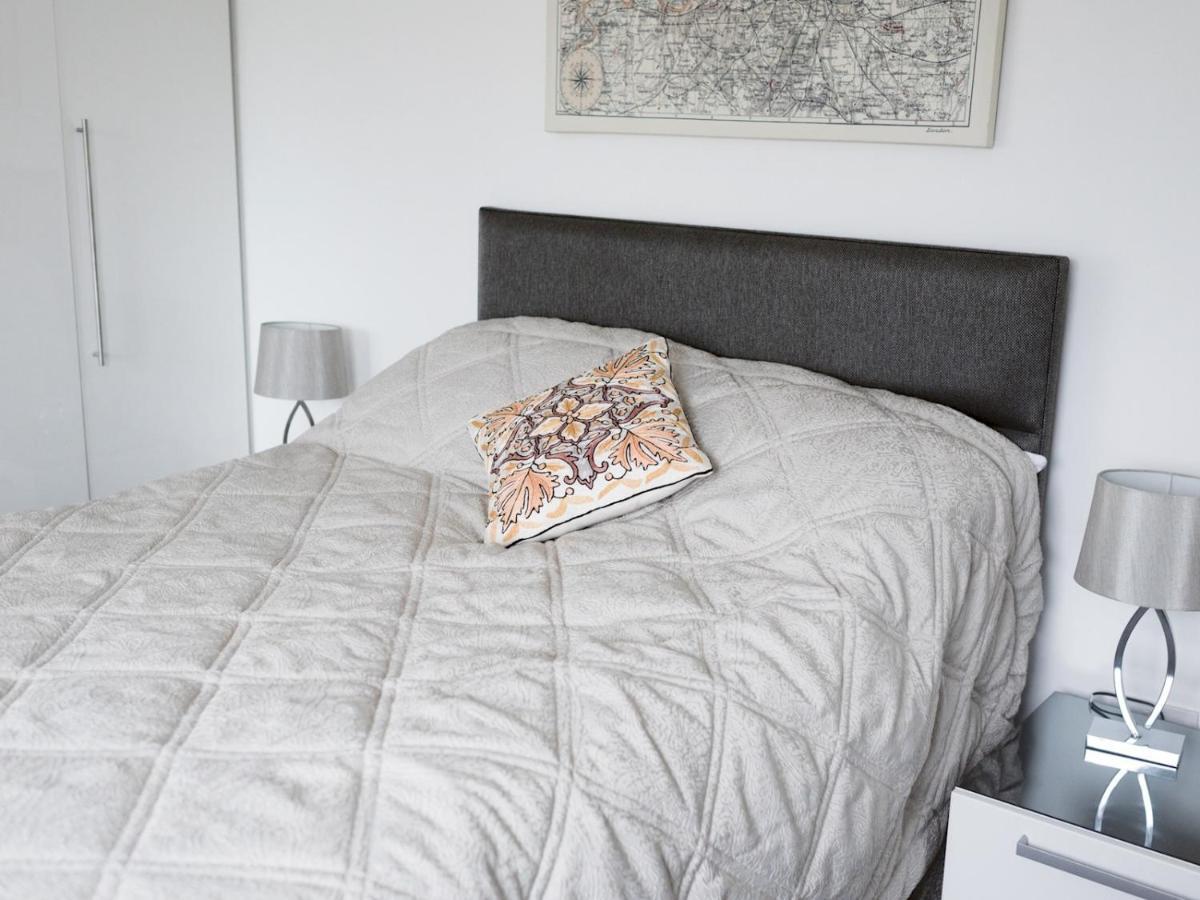 Pass The Keys Stylish 2Bed Rental Unit Glasgow Green 외부 사진