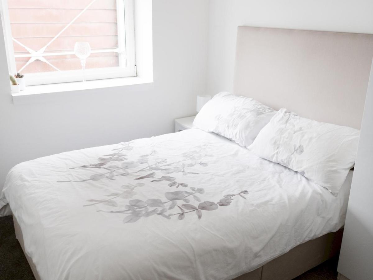 Pass The Keys Stylish 2Bed Rental Unit Glasgow Green 외부 사진