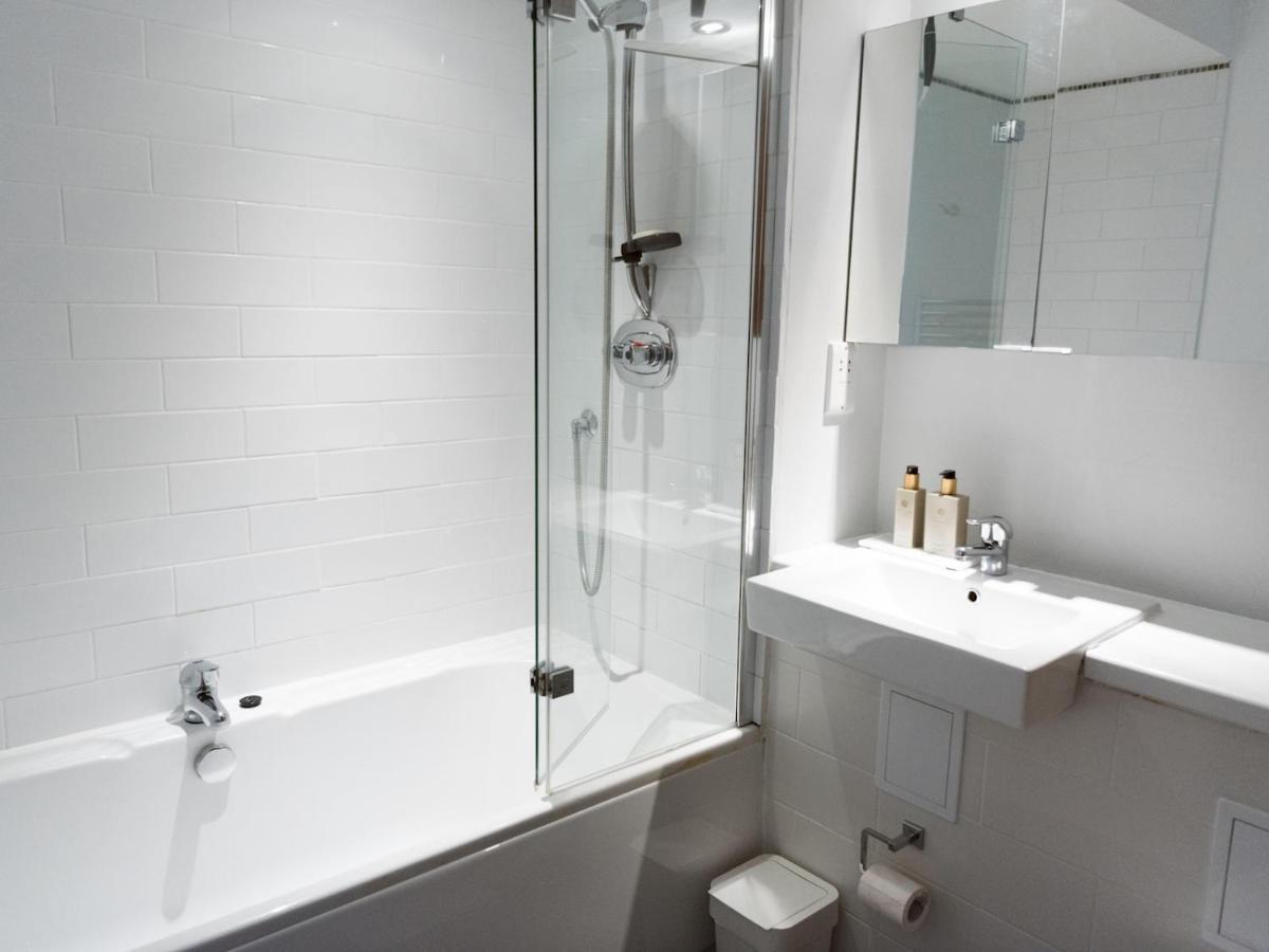 Pass The Keys Stylish 2Bed Rental Unit Glasgow Green 외부 사진